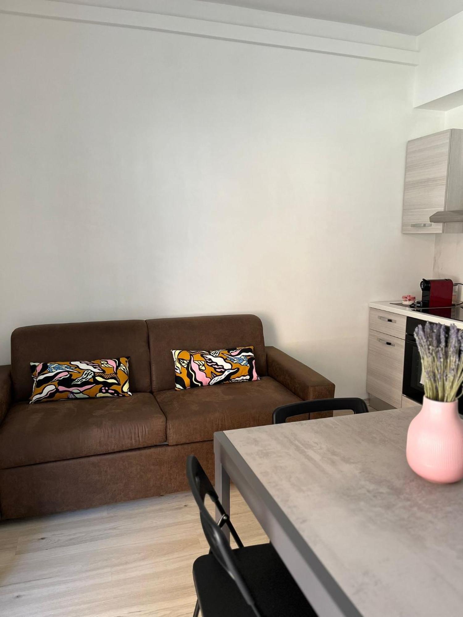 Villa Milano Apt. N. 5 Buitenkant foto