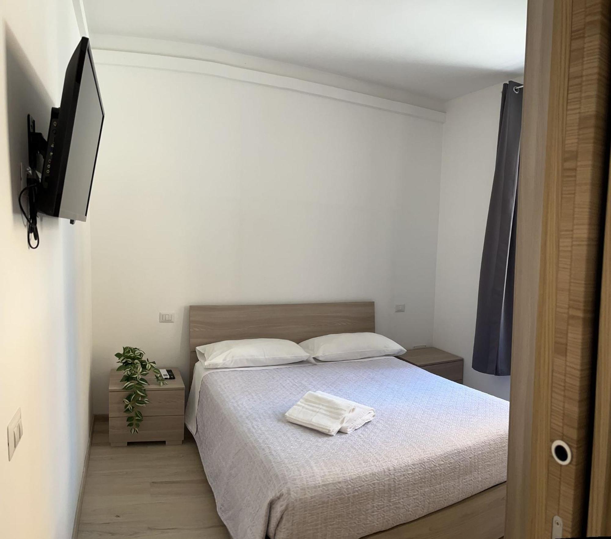 Villa Milano Apt. N. 5 Buitenkant foto